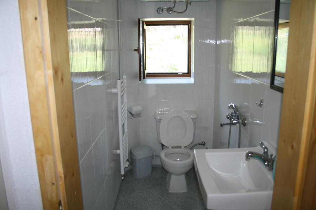 Guest House Kamenik ياغودينا الغرفة الصورة