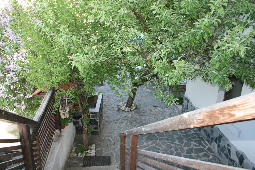 Guest House Kamenik ياغودينا المظهر الخارجي الصورة