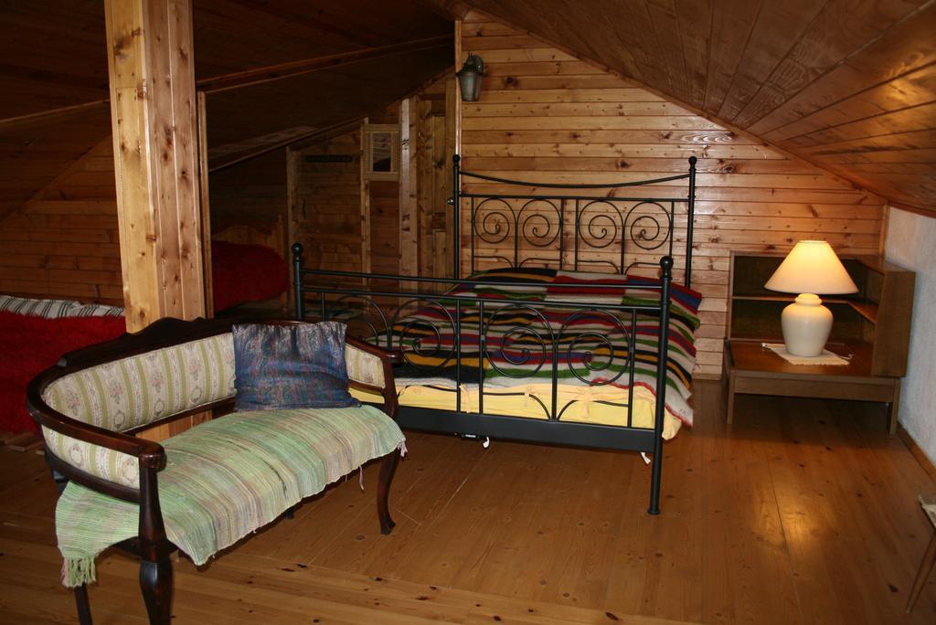 Guest House Kamenik ياغودينا الغرفة الصورة