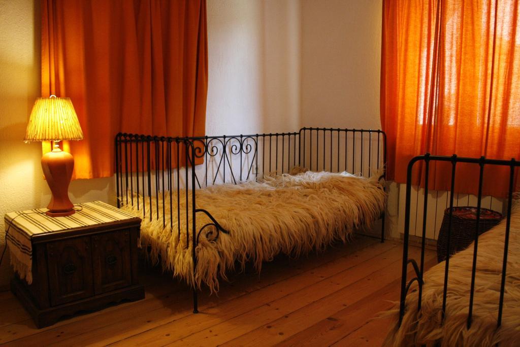 Guest House Kamenik ياغودينا الغرفة الصورة